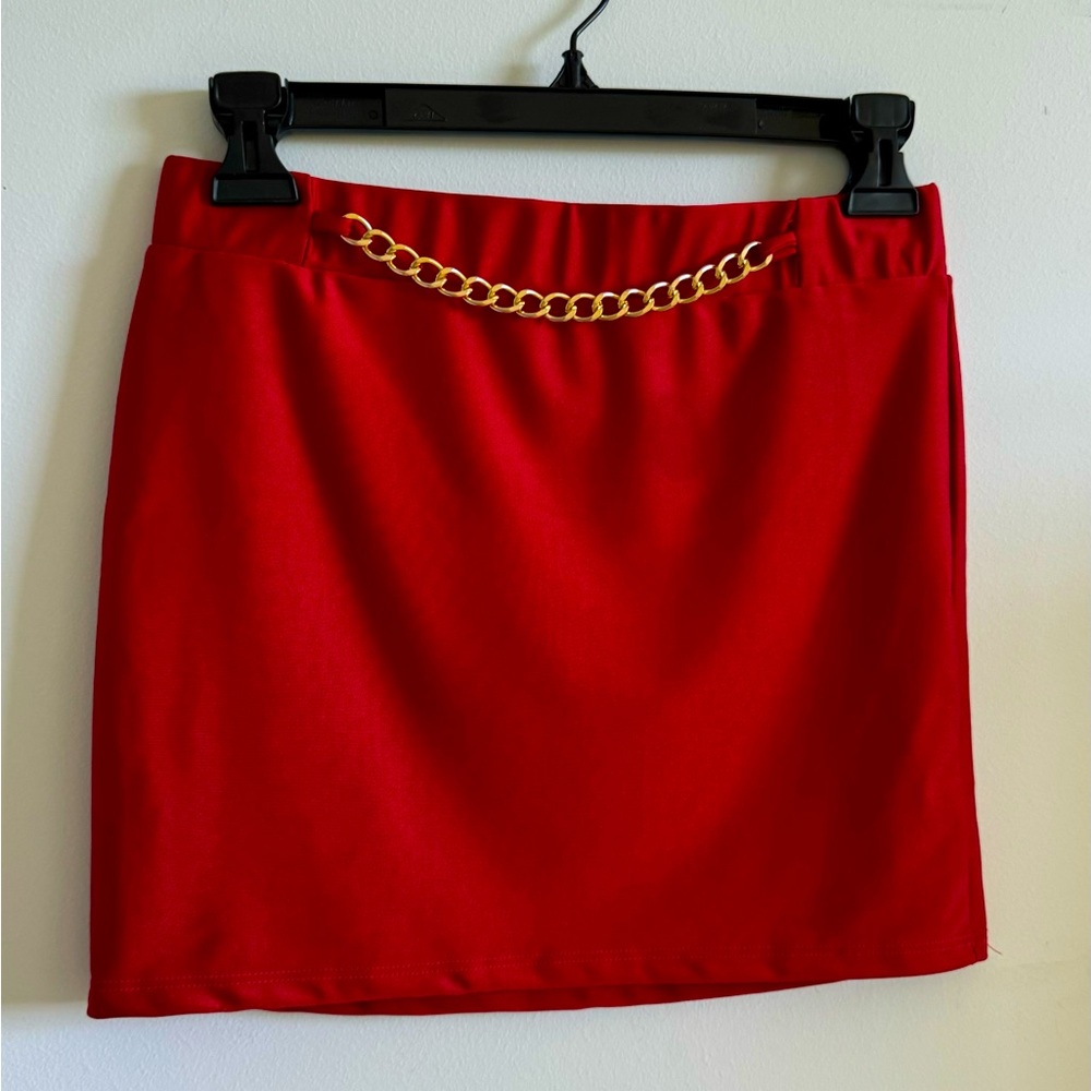 Red skirt, S